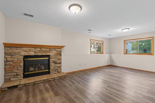 3032 Walter Street, Maplewood, MN 55109