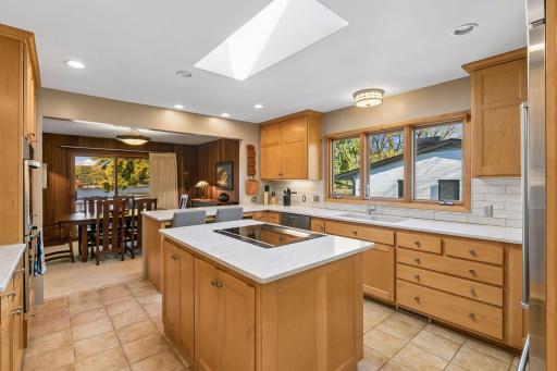 4740 Killarney Drive, Golden Valley, MN 55422