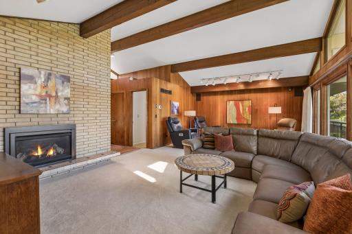 4740 Killarney Drive, Golden Valley, MN 55422