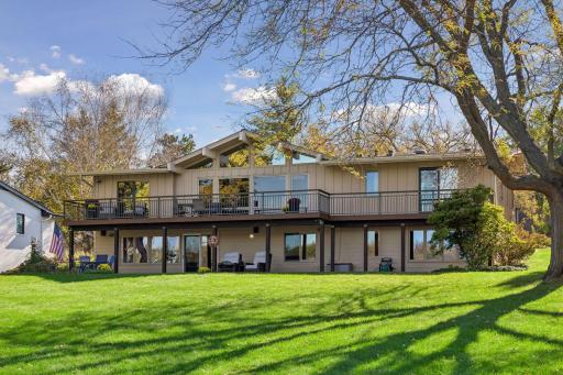 4740 Killarney Drive, Golden Valley, MN 55422