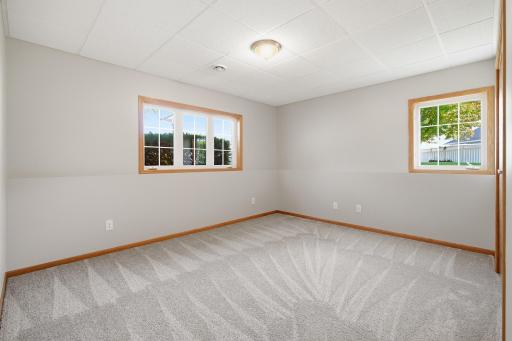 112 Bunker Court, Mankato, MN 56001