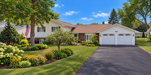 Photo for 312 W Pine Street, Roberts, WI 54023 - listing #7162524 312 W Pine Street, Roberts, WI 54023