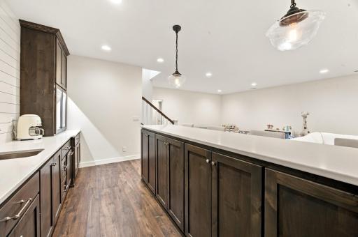 356 Trent Jones Drive, Oxbow, ND 58047