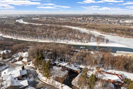 1755 Lexington Avenue S, Saint Paul, MN 55118