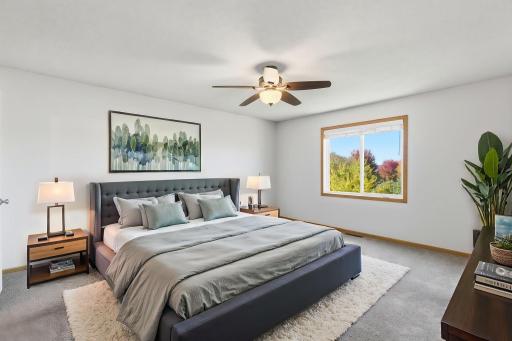 9915 Chestnut Avenue N, Brooklyn Park, MN 55443