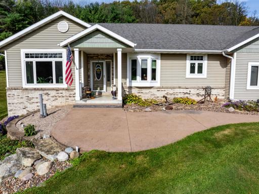 N7815 County Road W, Holmen, WI 54636