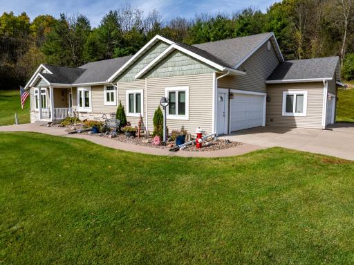 N7815 County Road W, Holmen, WI 54636