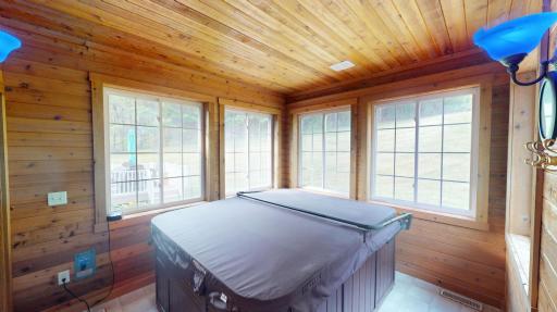 N7815 County Road W, Holmen, WI 54636