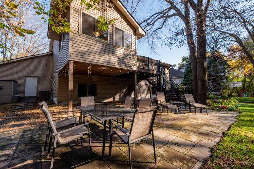 A spacious setting for backyard entertaining.