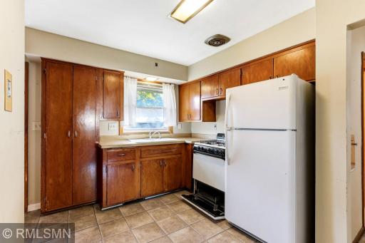 Bright kitchen along with space a kitchen table