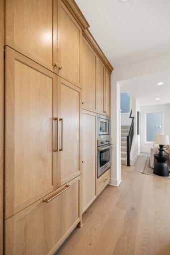 11184 Johnson Ridge, Eden Prairie, MN 55347