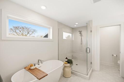 11184 Johnson Ridge, Eden Prairie, MN 55347
