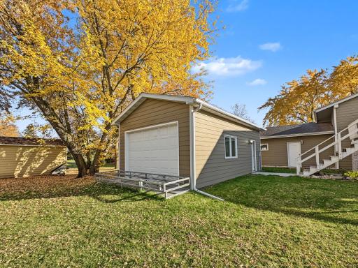 Detached Garage