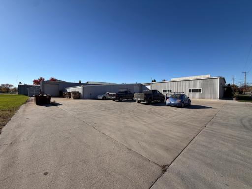 1805 2nd Avenue N, Moorhead, MN 56560