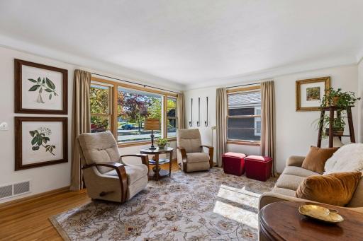 5720 Russell Avenue South - Spacecrafting - 0009.jpg