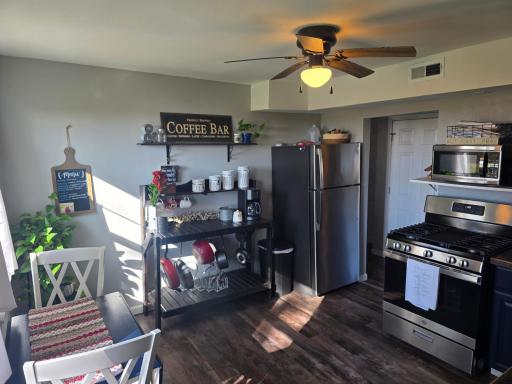 1904 22nd Drive SW, Austin, MN 55912