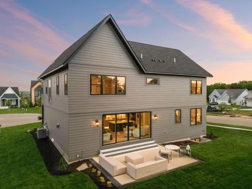 759 Ensconced Way, Chaska, MN 55318