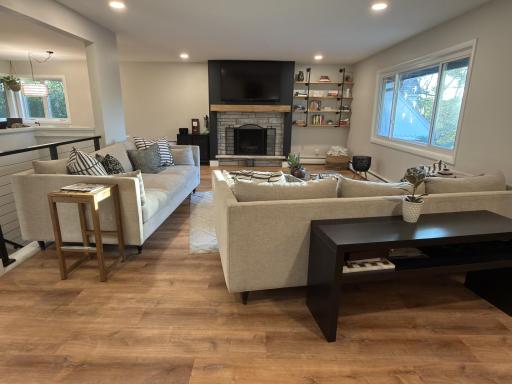 1834 Glenwood Parkway, Golden Valley, MN 55422