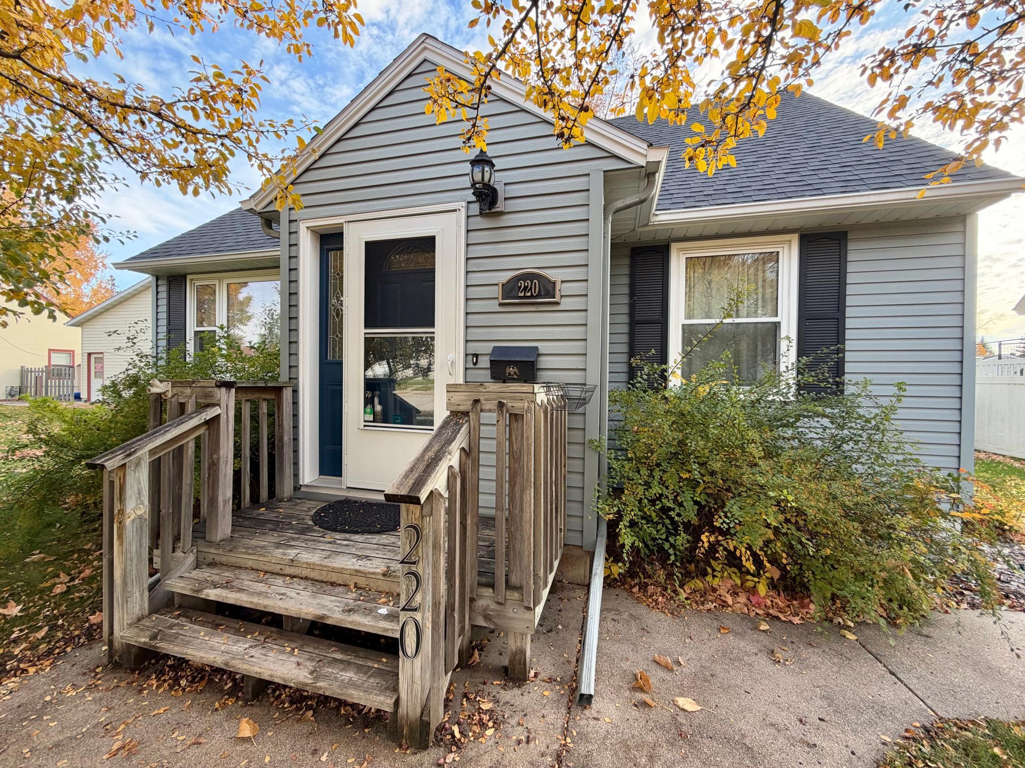 220 Merriam Avenue N, Thief River Falls, MN 56701