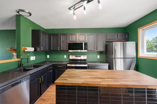 4961 Emmit Drive N, 3, Hugo, MN 55038