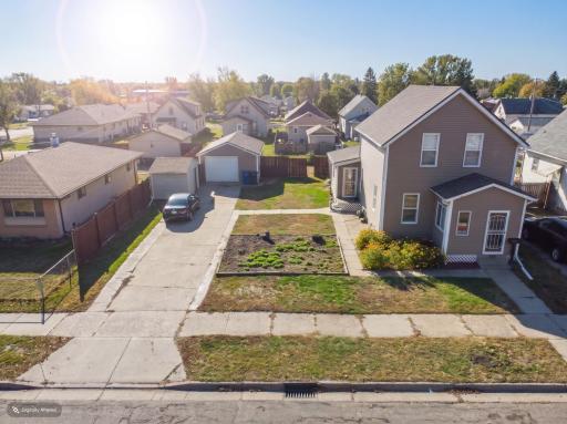 560 Burgess Street, Saint Paul, MN 55103