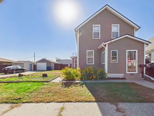 560 Burgess Street, Saint Paul, MN 55103