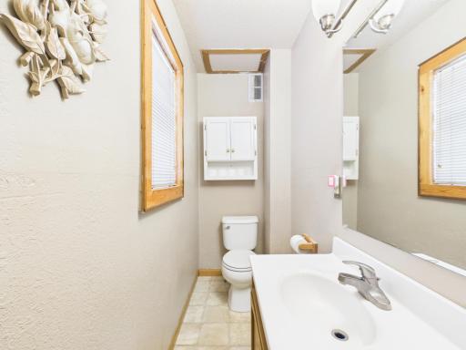 560 Burgess Street, Saint Paul, MN 55103