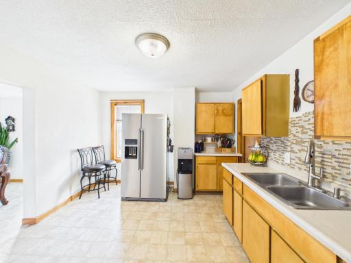 560 Burgess Street, Saint Paul, MN 55103