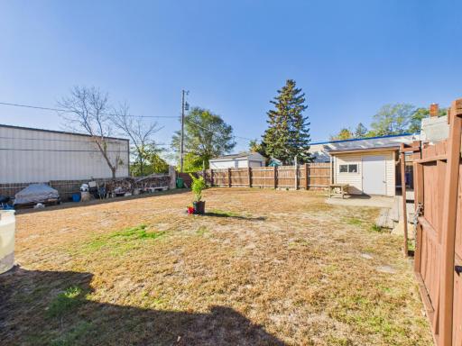 560 Burgess Street, Saint Paul, MN 55103