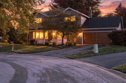 600 Chicago Drive, Burnsville, MN 55306