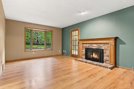 600 Chicago Drive, Burnsville, MN 55306