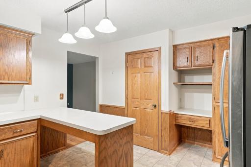 600 Chicago Drive, Burnsville, MN 55306