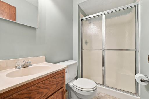 600 Chicago Drive, Burnsville, MN 55306