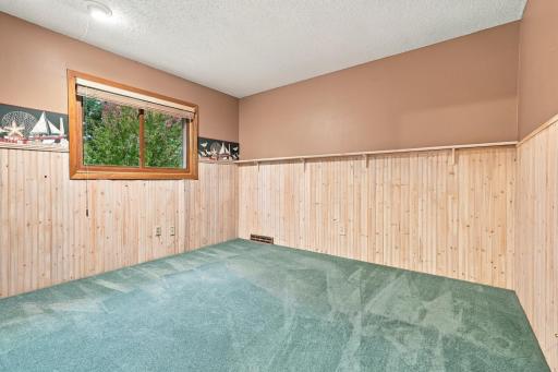 600 Chicago Drive, Burnsville, MN 55306