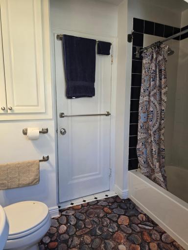 Upper Level Bathroom