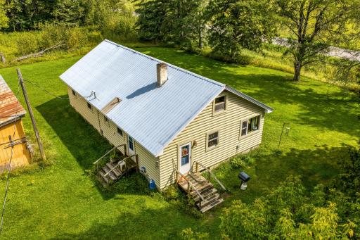 Welcome to 4489 County Rd 1!