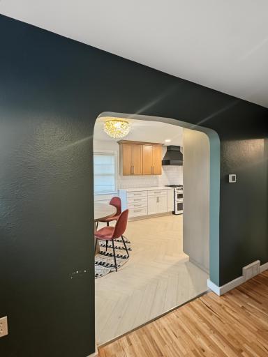 Entry/Foyer