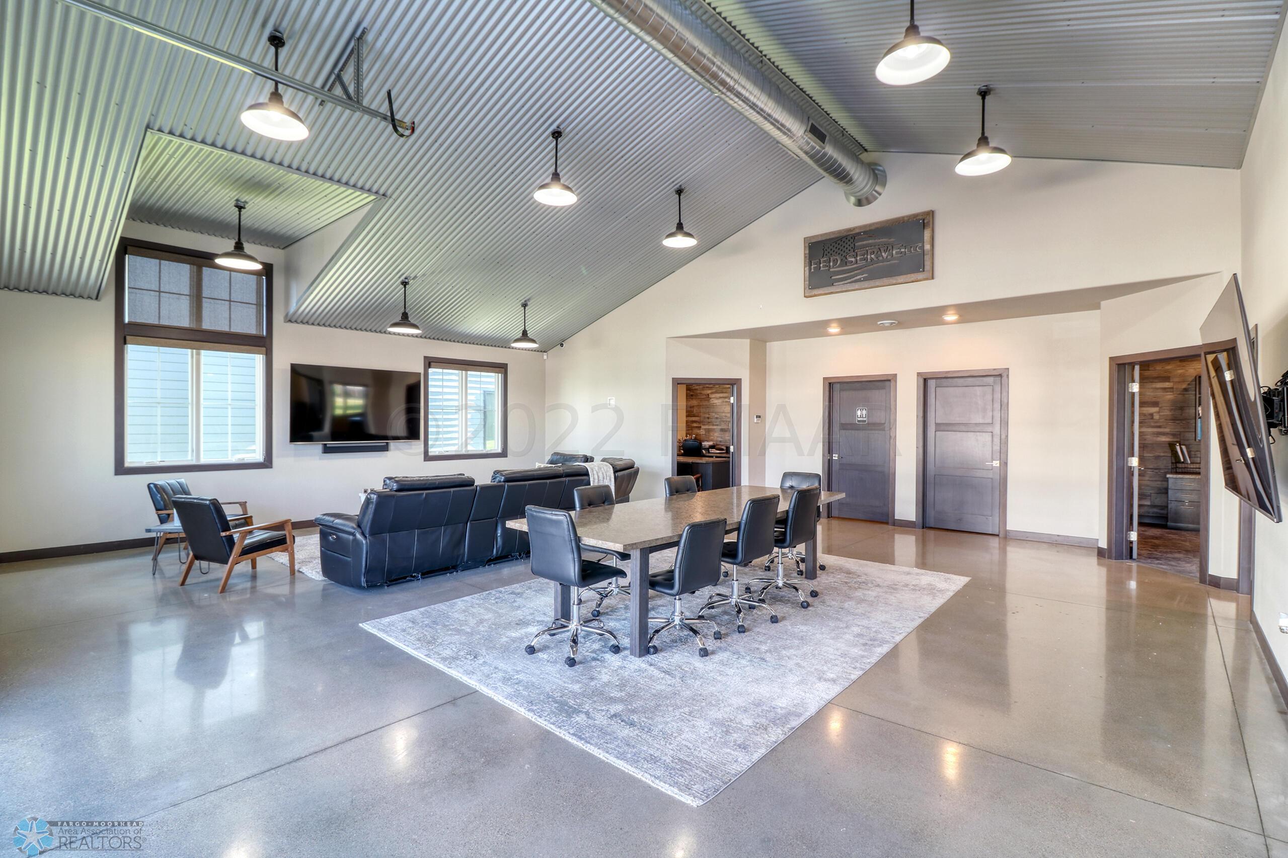 Interior1_1