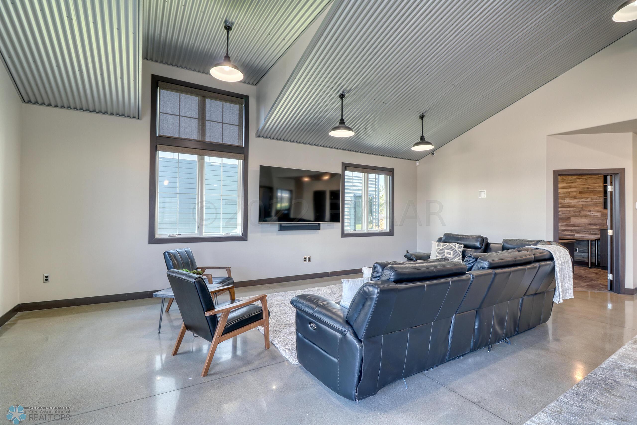 Interior1_6