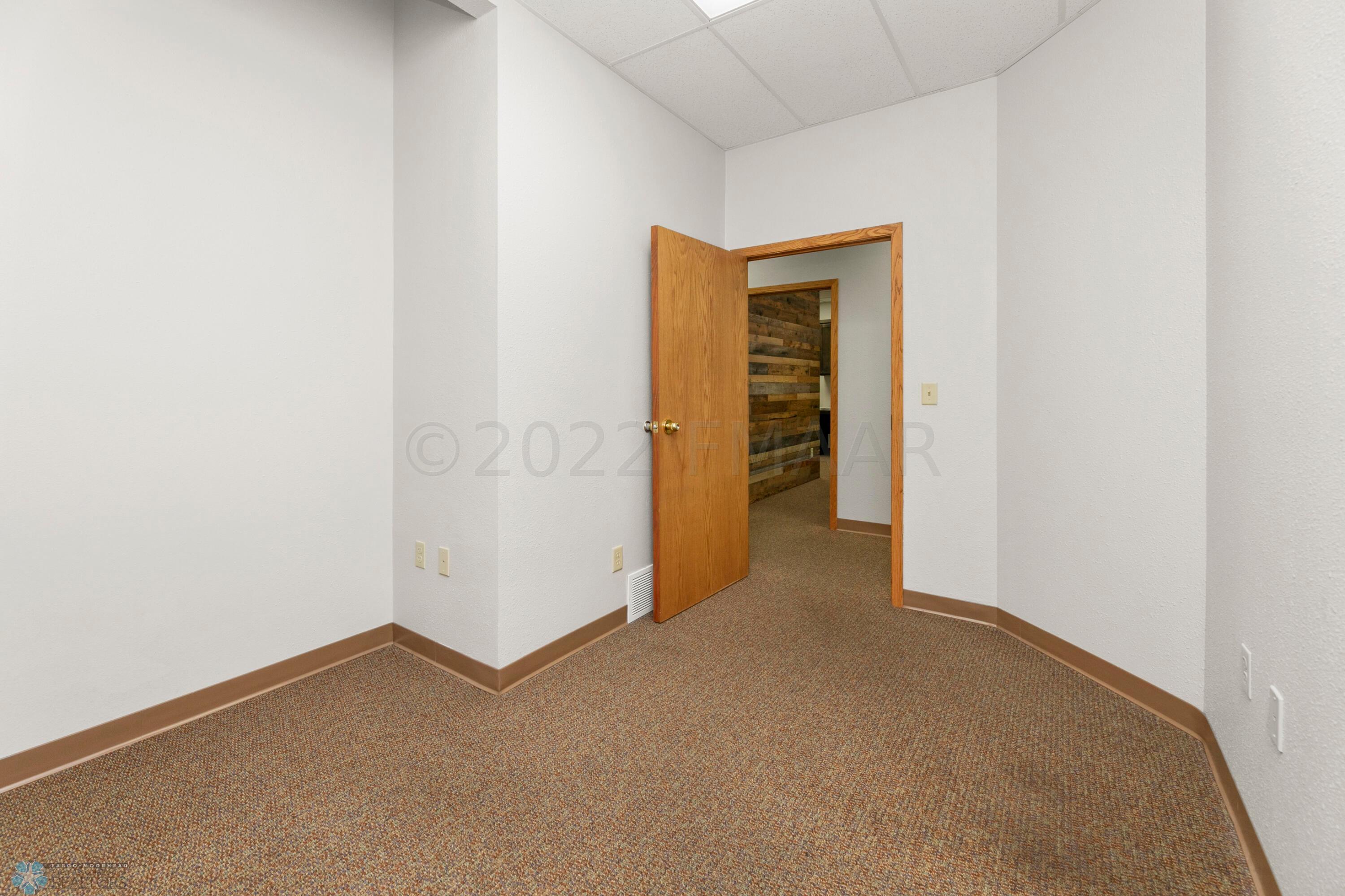 12-21-22-JH-3210_DDM_2774