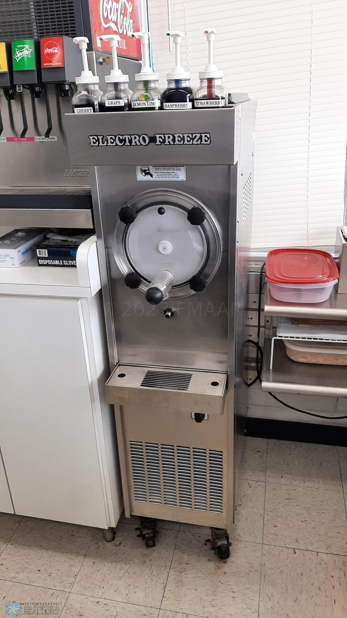 Ice Cream Maker