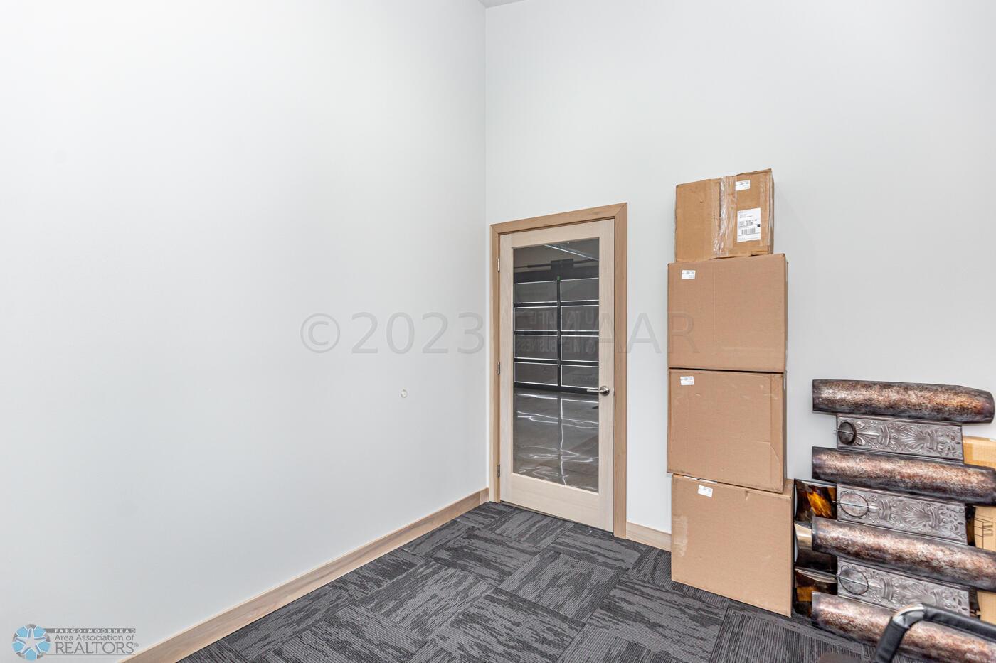 Office 1
