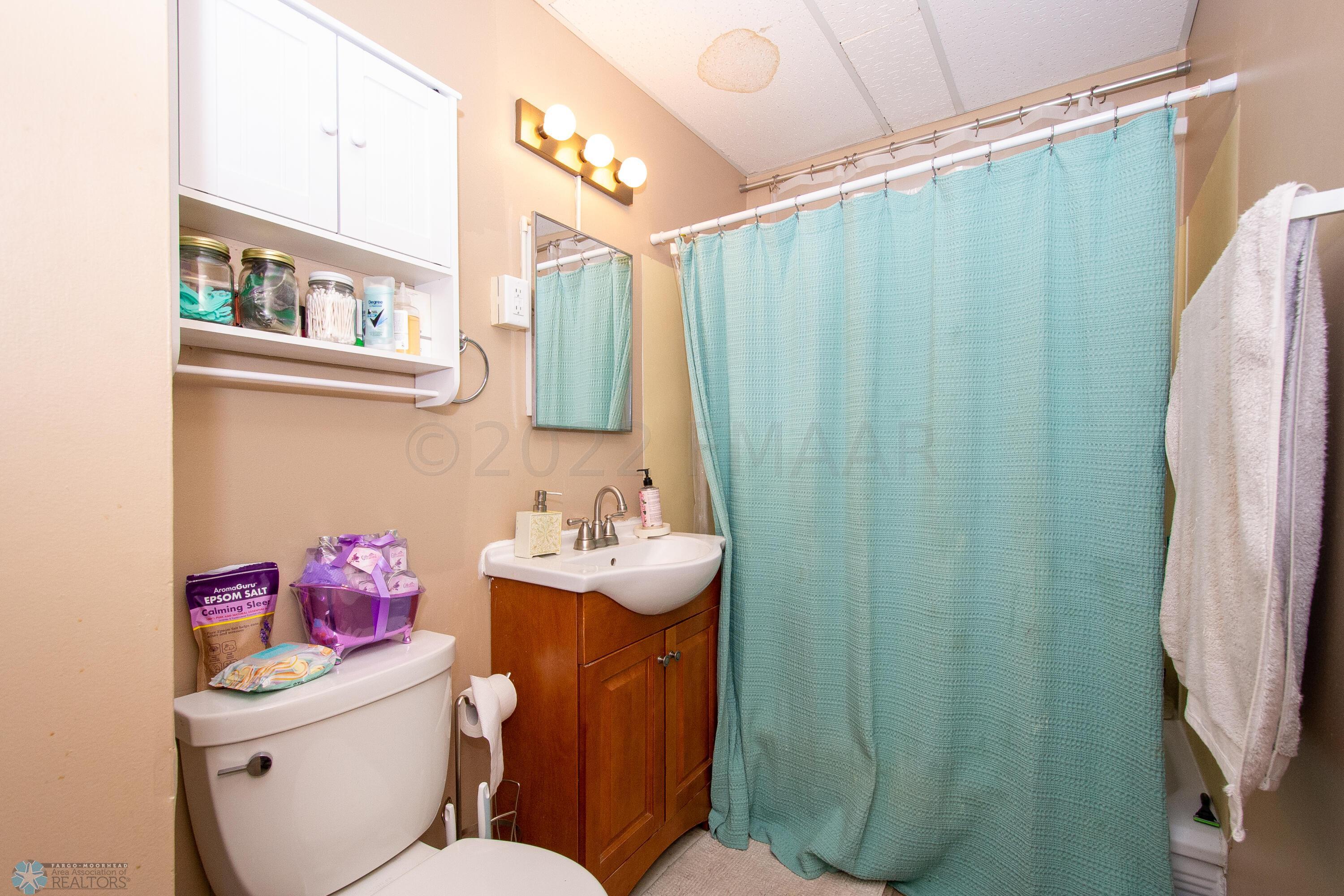Unit 3 Bathroom