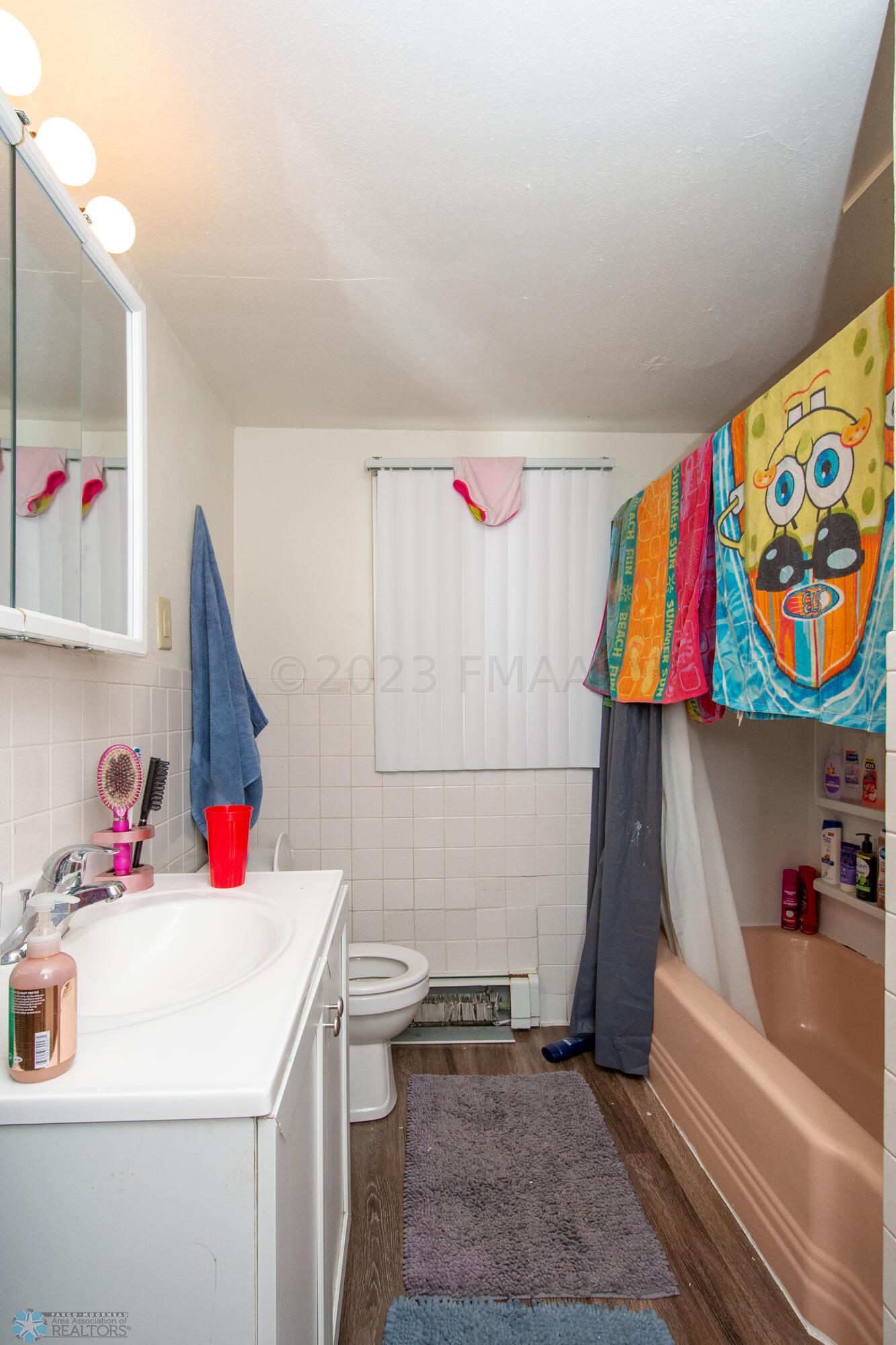Unit 1 Bathroom