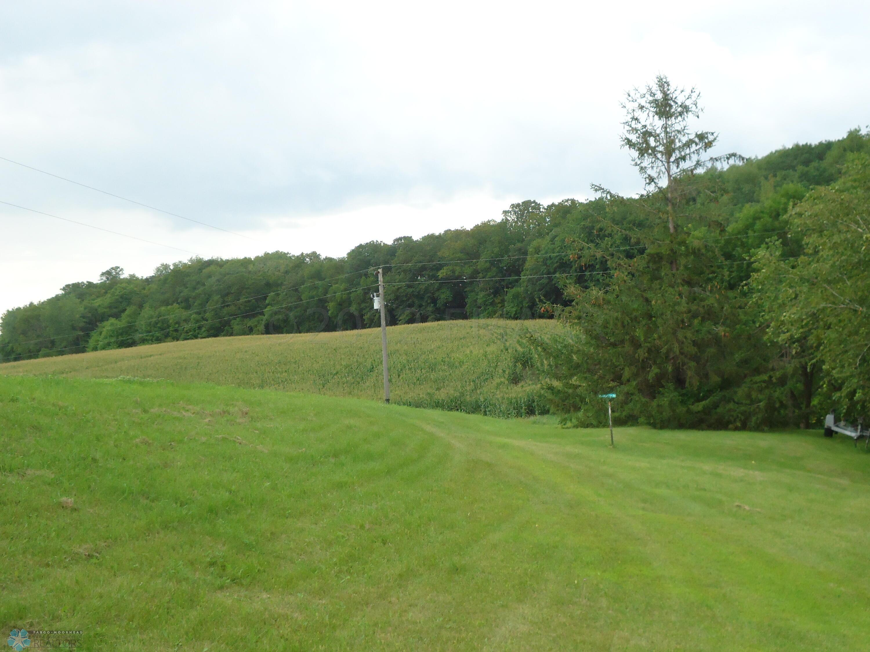 View of acreage (backlot) from lakelot
