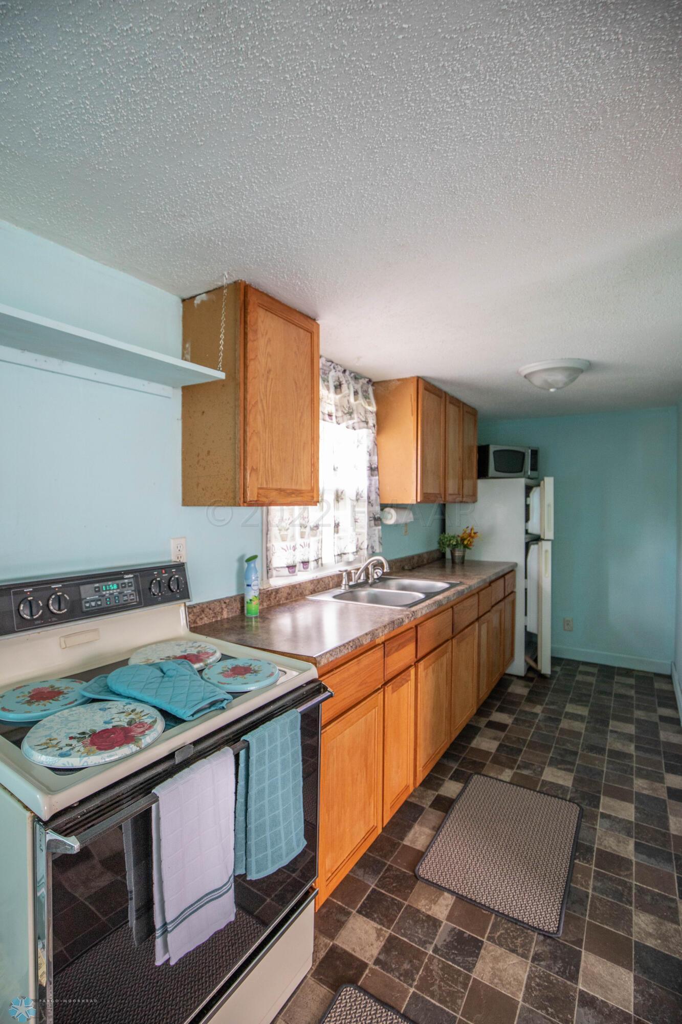 Second Level Unit