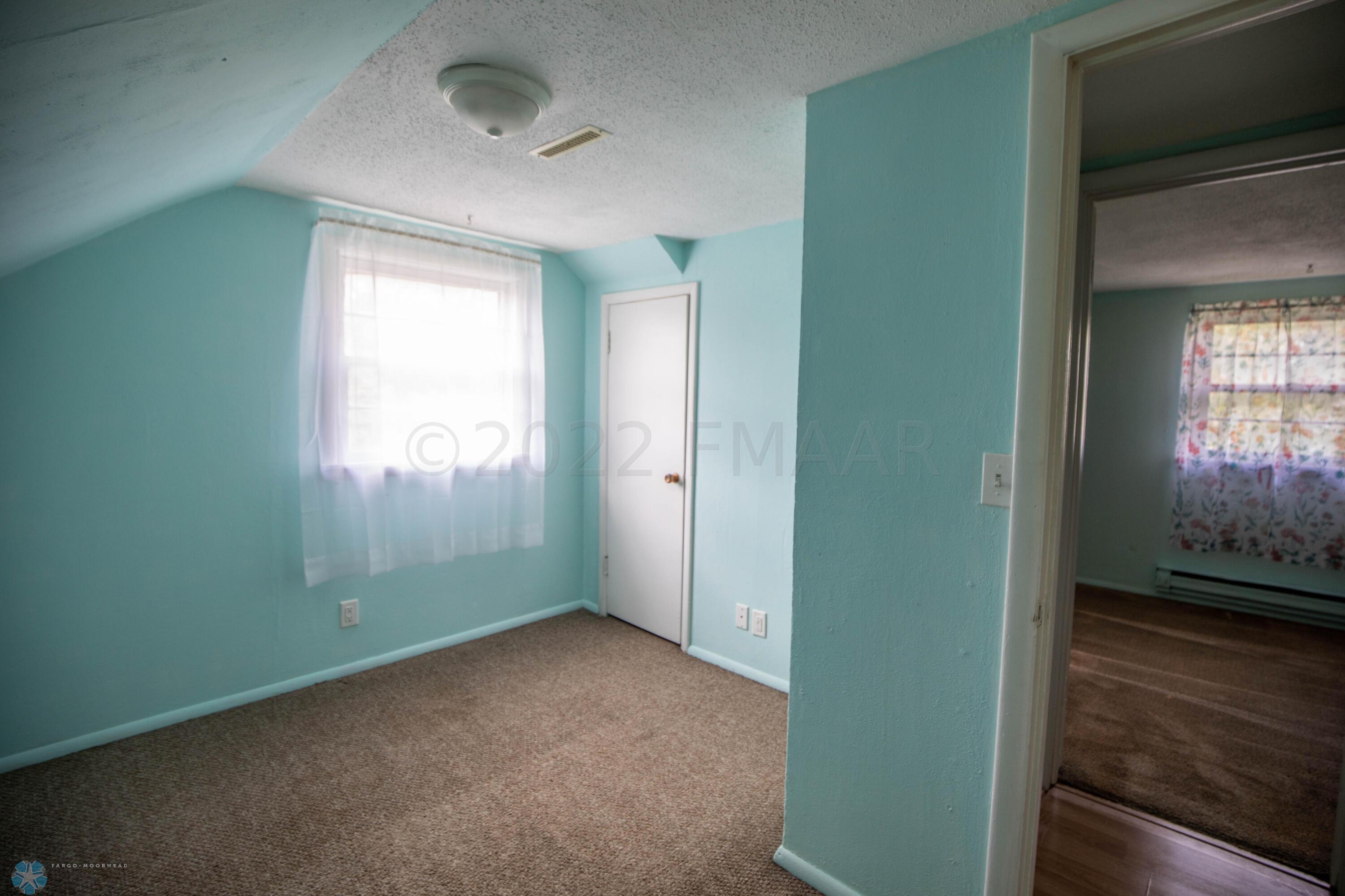 Second Level Unit