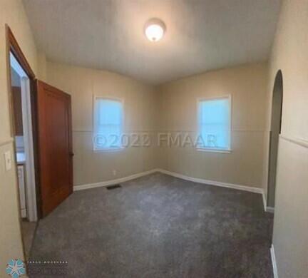 1121 16th Ave N Fargo