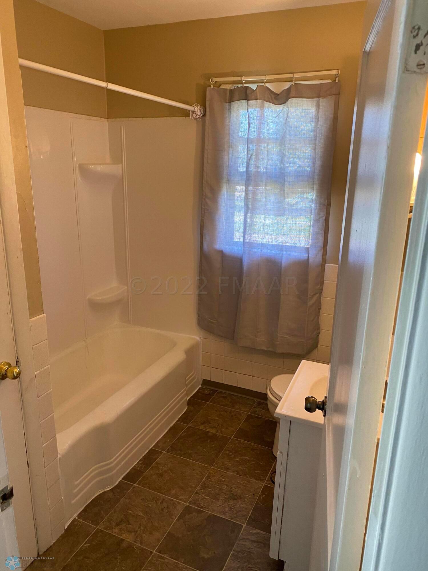 Unit 2 - Bathroom