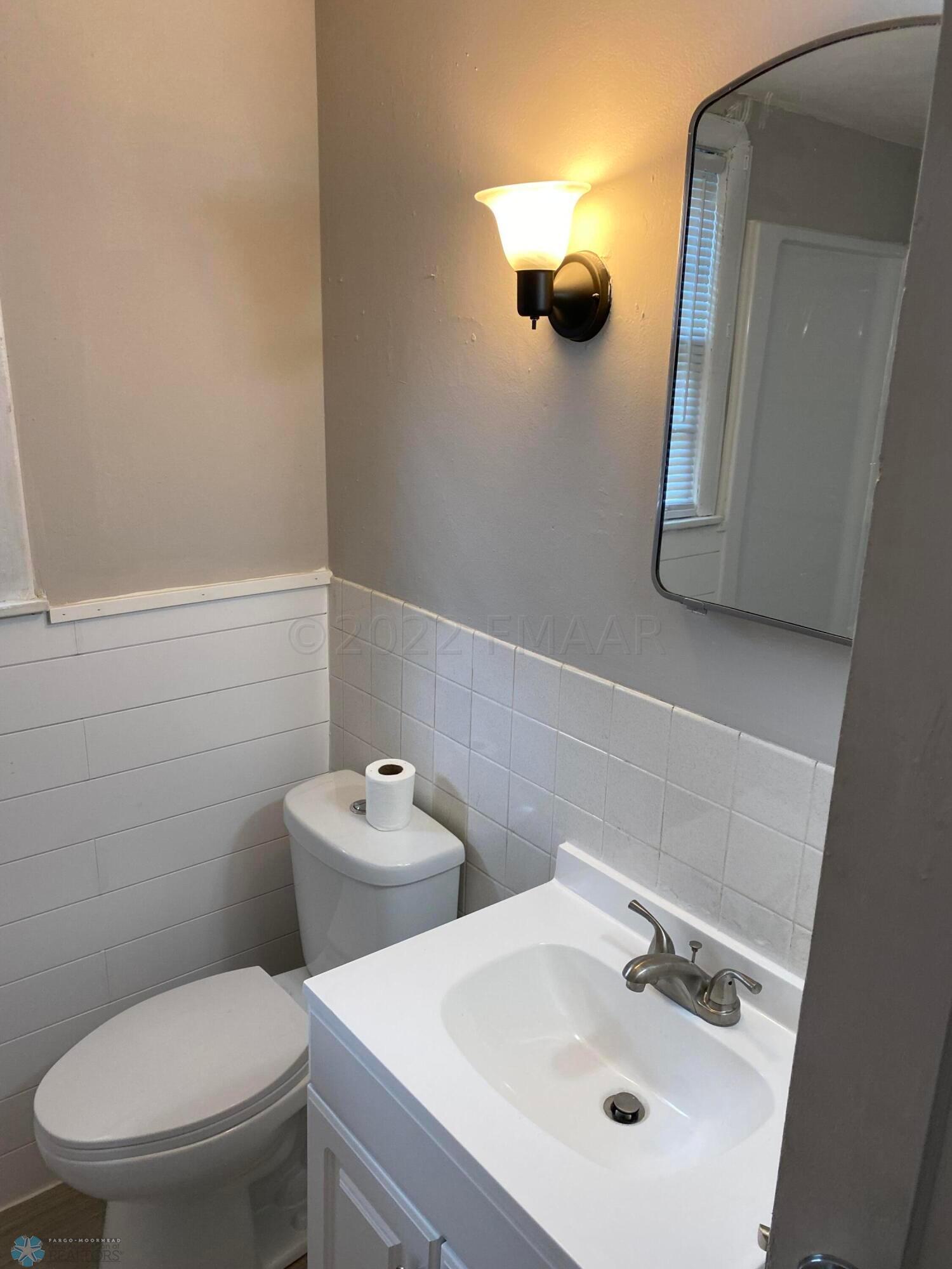 Unit 4 - Bathroom